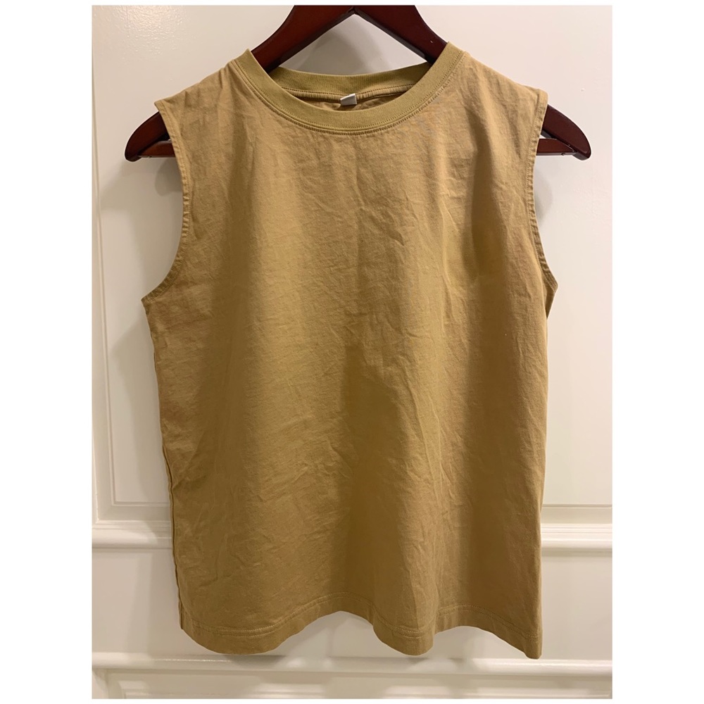 Uniqlo Sleeveless Top